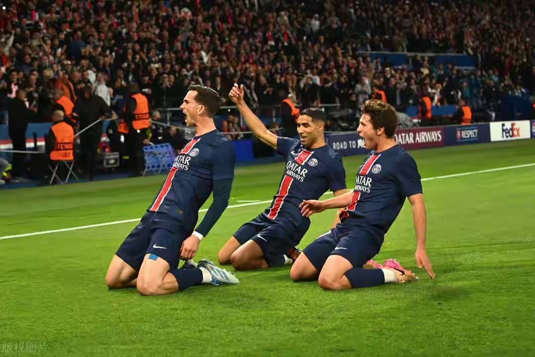 雷火电竞入驻-包含巴黎圣日耳曼球员受伤，遭遇惨败遭淘汰的词条