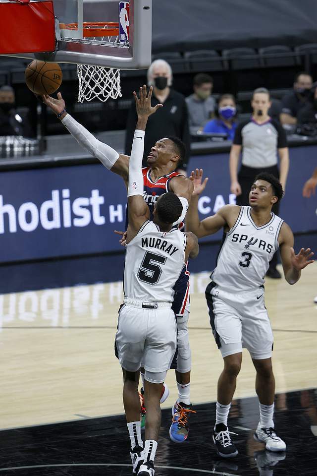 战神舍伍德再爆高效数据，刷下分统治全场的简单介绍