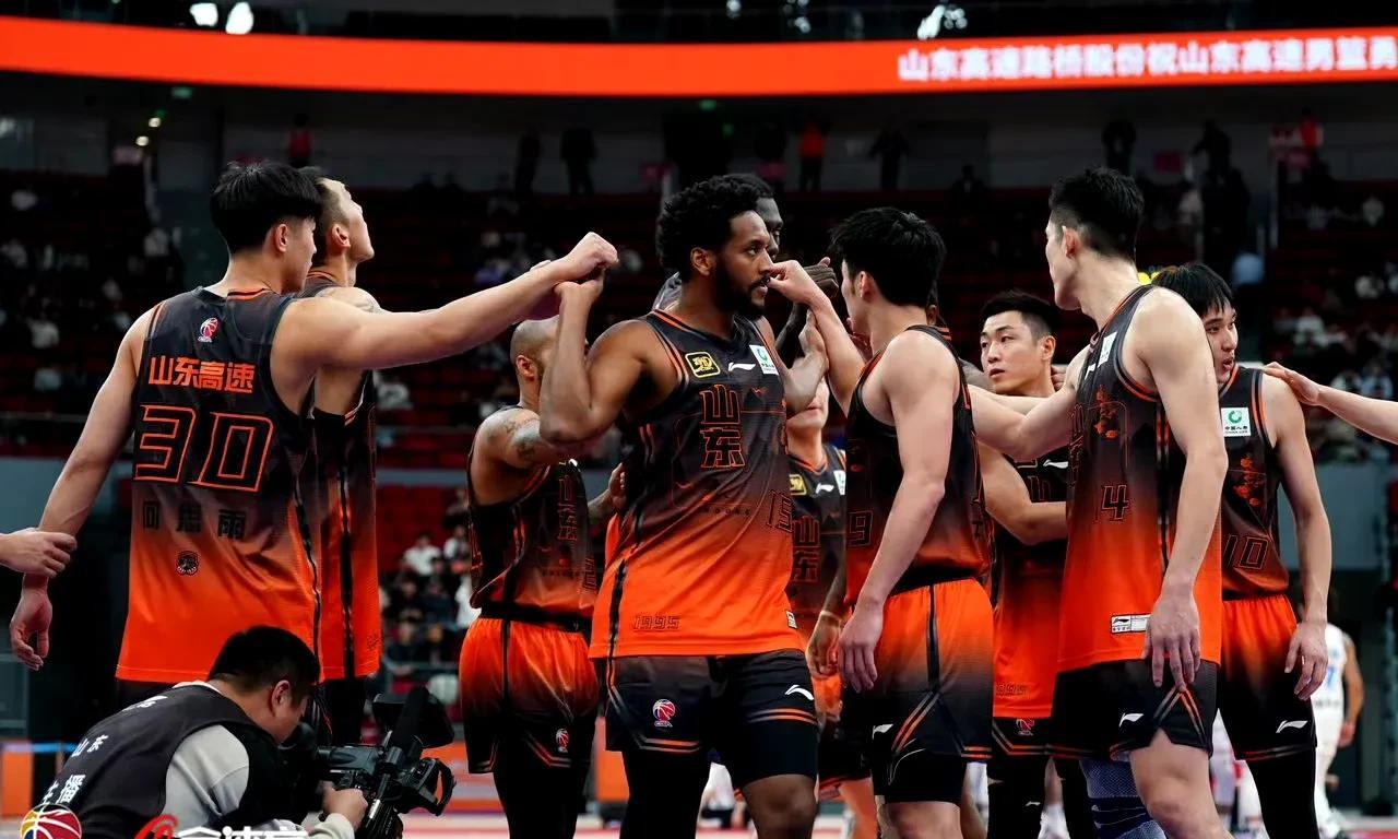 包含山东队奋发一搏,杀入总决赛的词条 包含山东队奋发一搏,杀入总决赛的词条