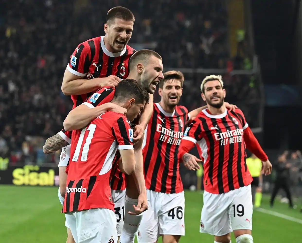 雷火电竞下载-乌迪内斯主场-力克国际米兰，终结不败纪录的简单介绍