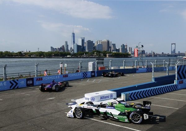 雷火电竞网站-赛车赛季收官，冠军榜单揭晓