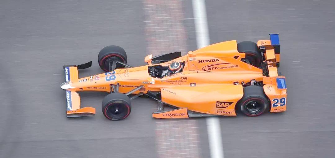 迈凯伦轻取梅赛德斯,阿隆索扛起全队的简单介绍 迈凯伦轻取梅赛德斯,阿隆索扛起全队的简单介绍