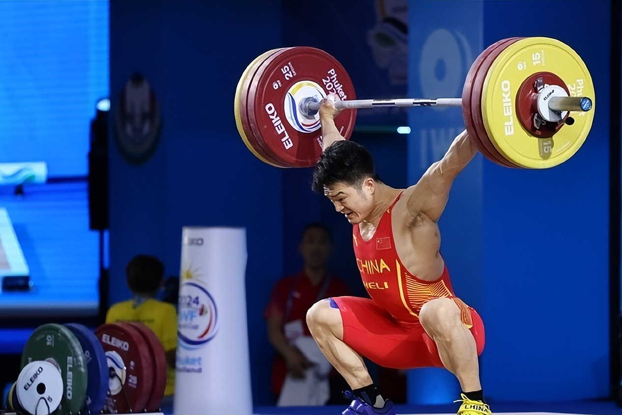 杰出运动员一举成为赛场焦点 杰出运动员一举成为赛场焦点