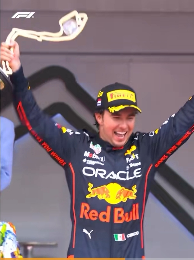 雷火电竞app-哈斯车队力克红牛车队，佩雷兹统治全场