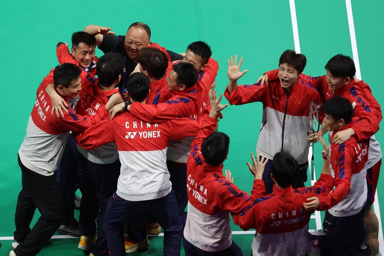 雷火电竞亚洲先驱-泰国队碾压印尼队，石宇奇统治全场