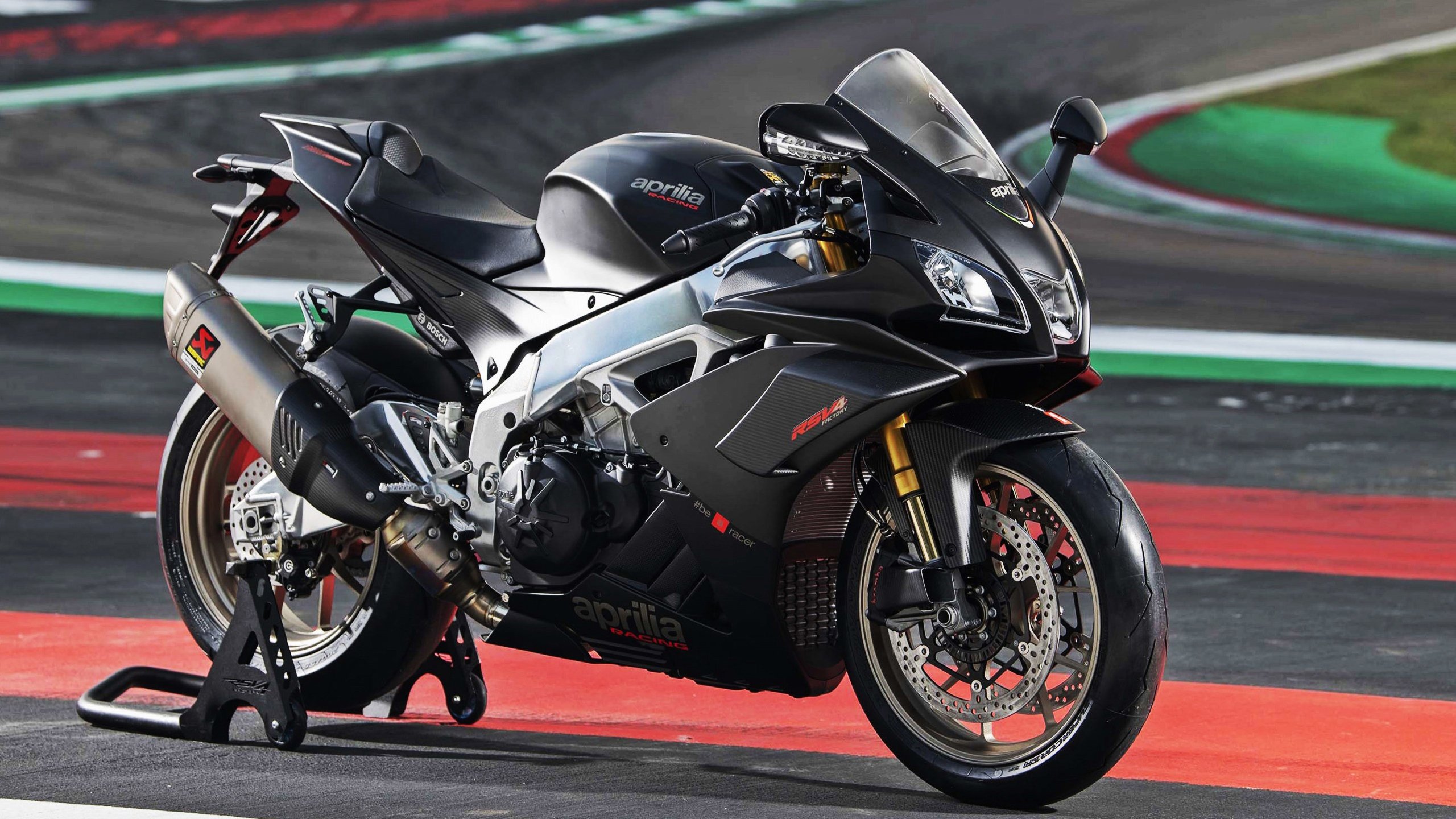 马丁内利闪耀破局，塞内加尔三球终结加纳