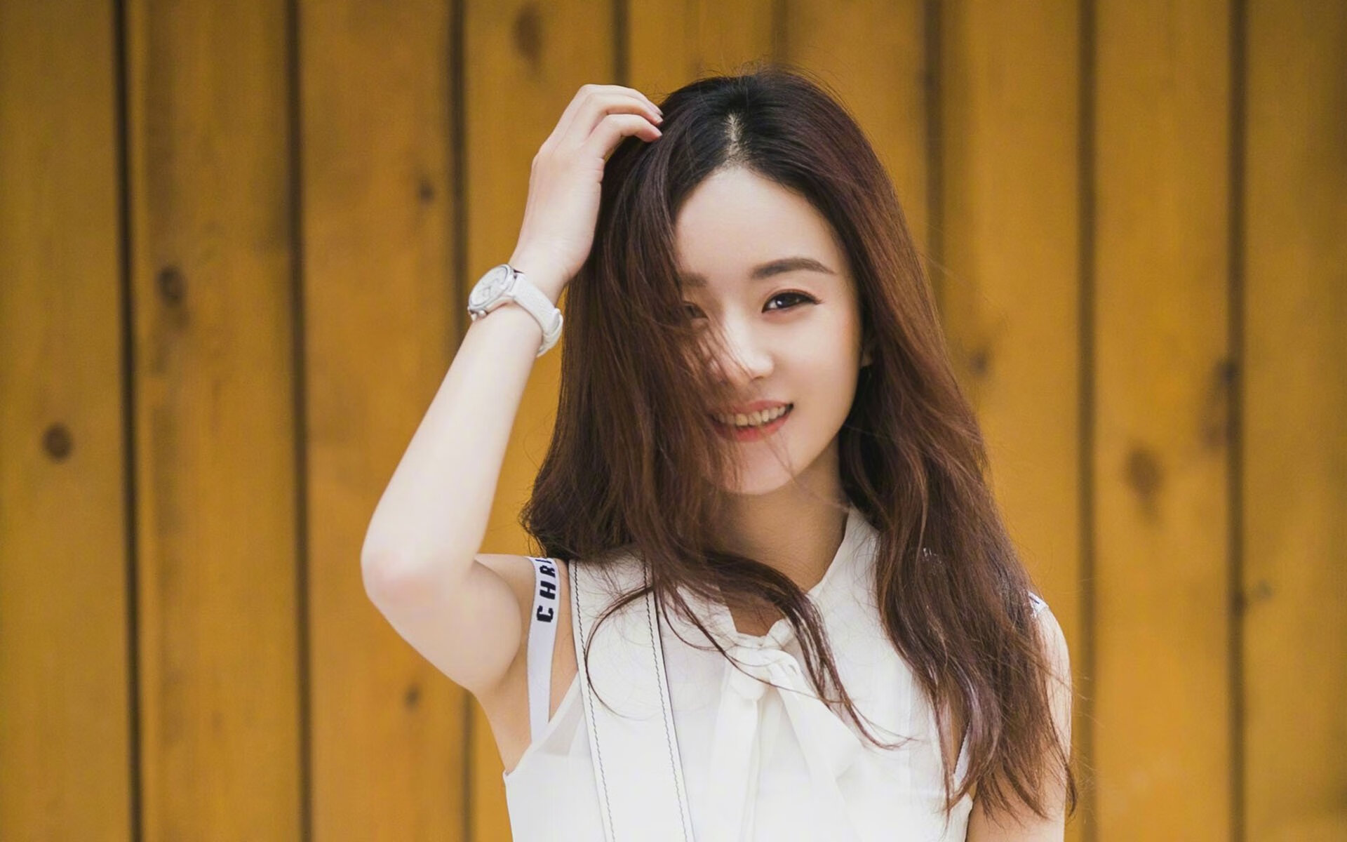 雷火电竞合作-神塔矗立，无解重炮，伊布关键战从未令人失望