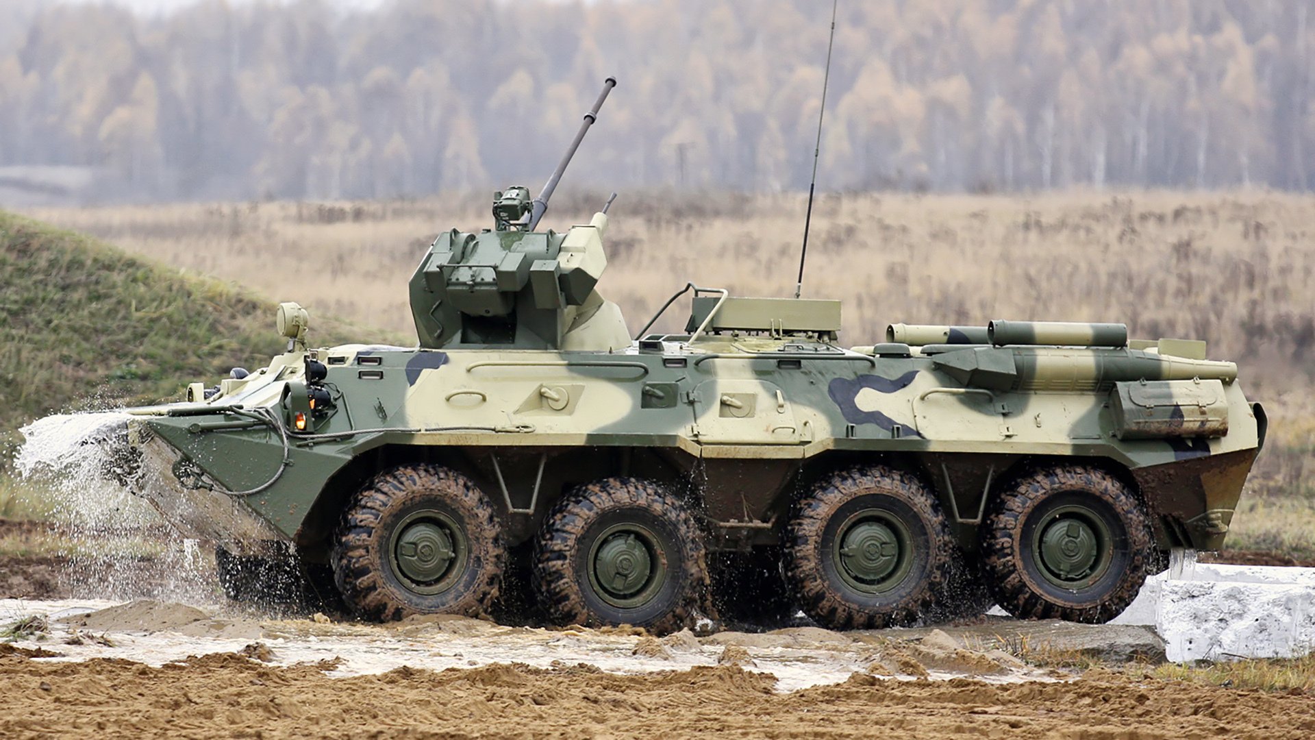 雷火电竞app-数据迷宫的共振，当新疆狂胜奥兰多时，利拉德在另一个维度按下得分键