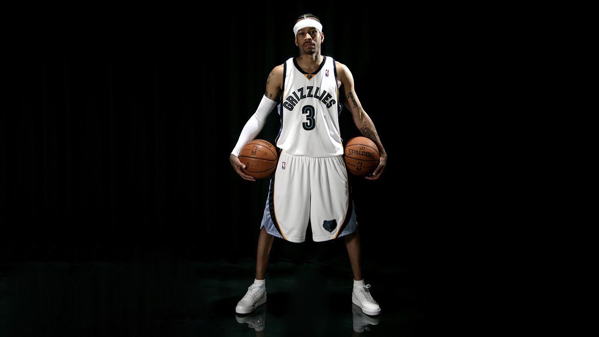 倒戈一击，当曼联系新星马丁内利，在黄色潜水艇的惊涛中刺穿红魔