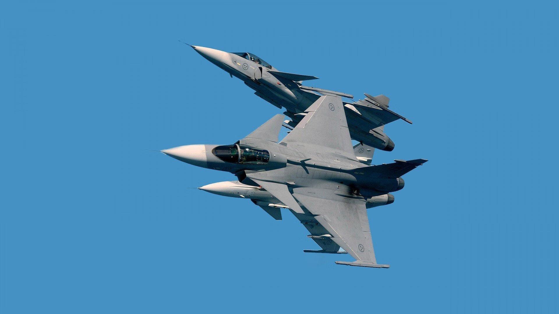 暴雨惊雷,当雄鹿的铁蹄踏碎银黑军团,德罗赞的古典锋刃为何斩不断败局?